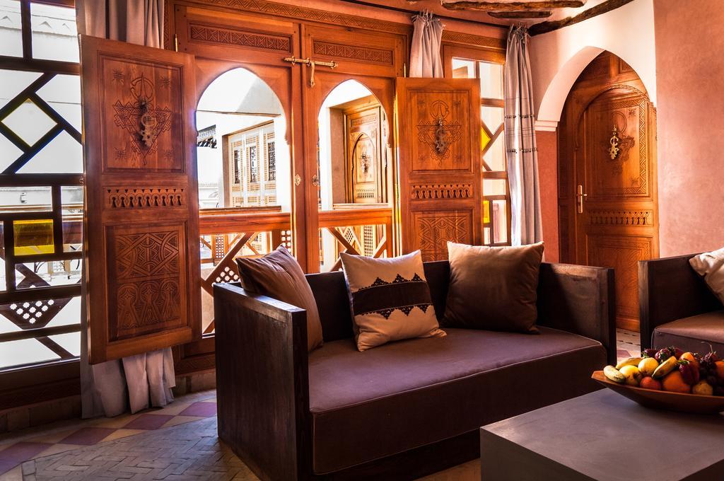 Riad Tigmi Kenza Тизнит Экстерьер фото