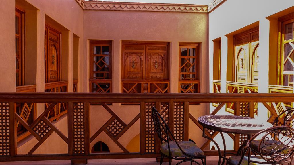 Riad Tigmi Kenza Тизнит Экстерьер фото
