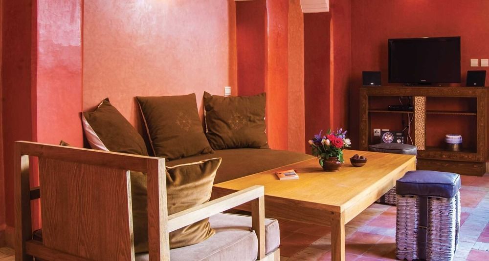 Riad Tigmi Kenza Тизнит Экстерьер фото